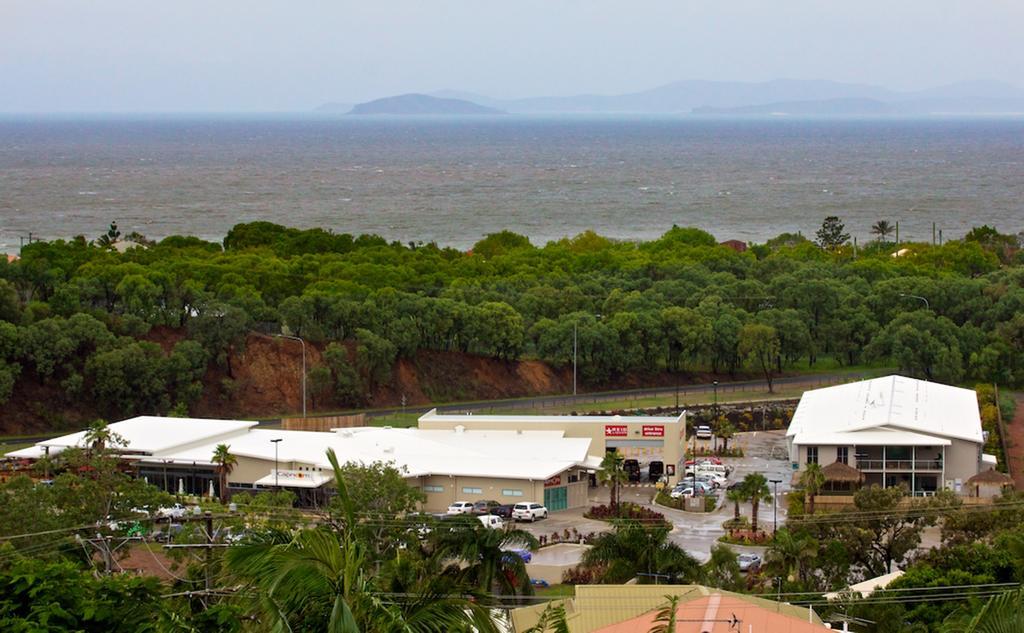 The Coast Motel Yeppoon Exteriör bild